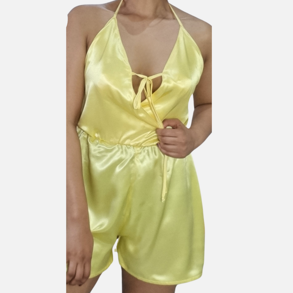 CASAVEVE CALYPSO YELLOW ONESIE-FRONT MODEL