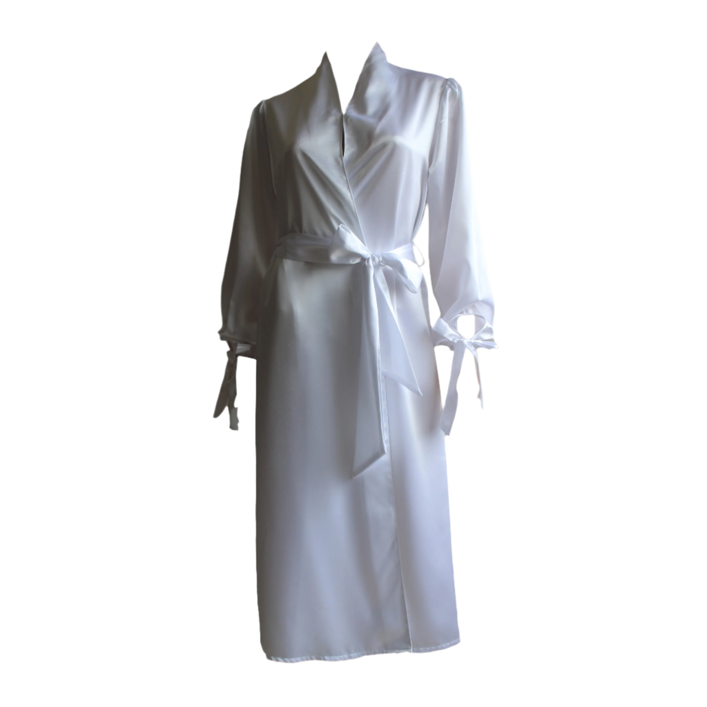 ROYAL LADY WHITE ROBE-FRONT